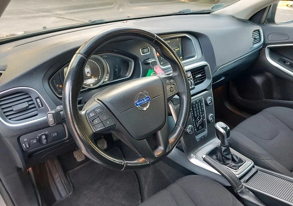 Volvo V40 cena 45900 przebieg: 112000, rok produkcji 2014 z Oława małe 631